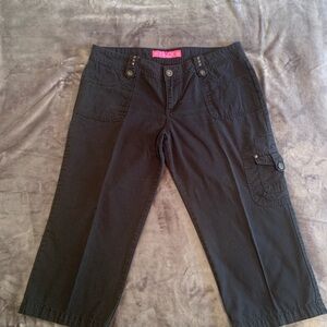 GLO Black Cargo Capri Pants